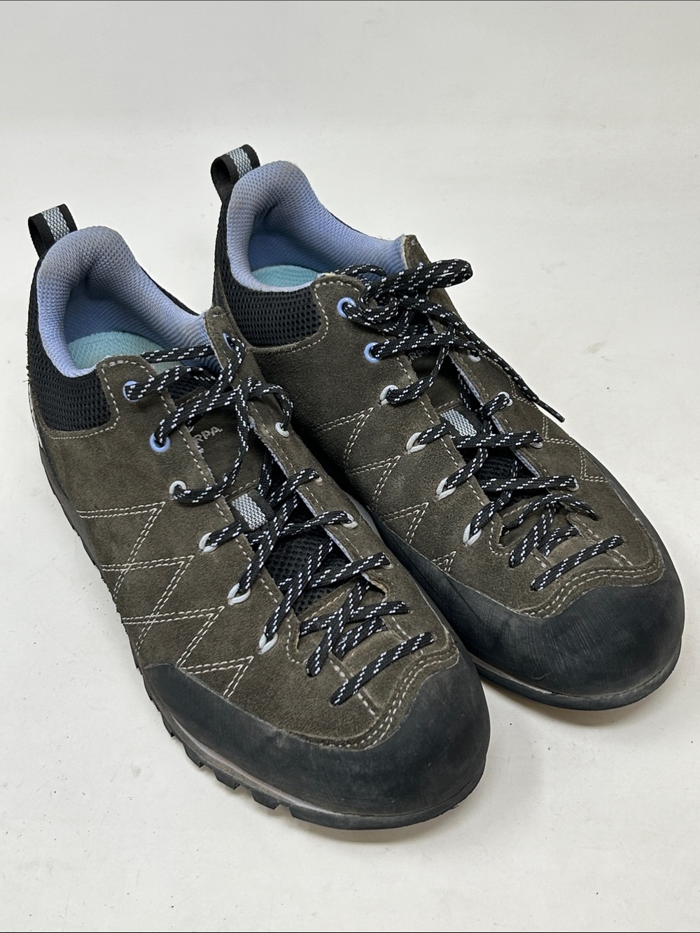 Scarpa Crux Approach Hiking Shoes Vibram Soles Size 8.5